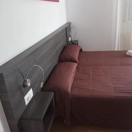 Km66 De Rei בית הארחה 3*