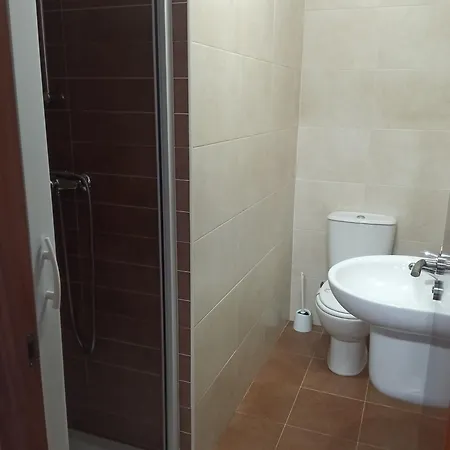 בית הארחה Km66 De Rei פאלאס דה ריי