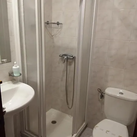 בית הארחה Km66 De Rei פאלאס דה ריי