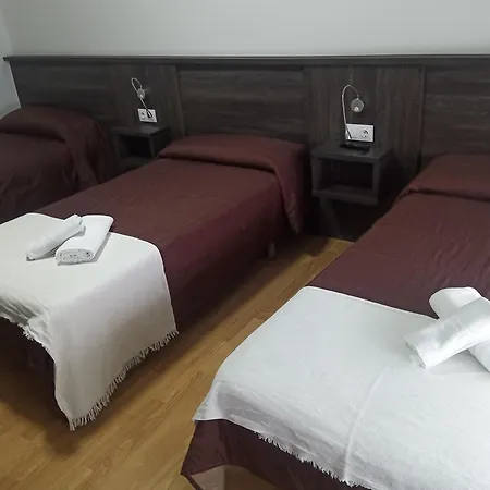 Km66 De Rei בית הארחה פאלאס דה ריי