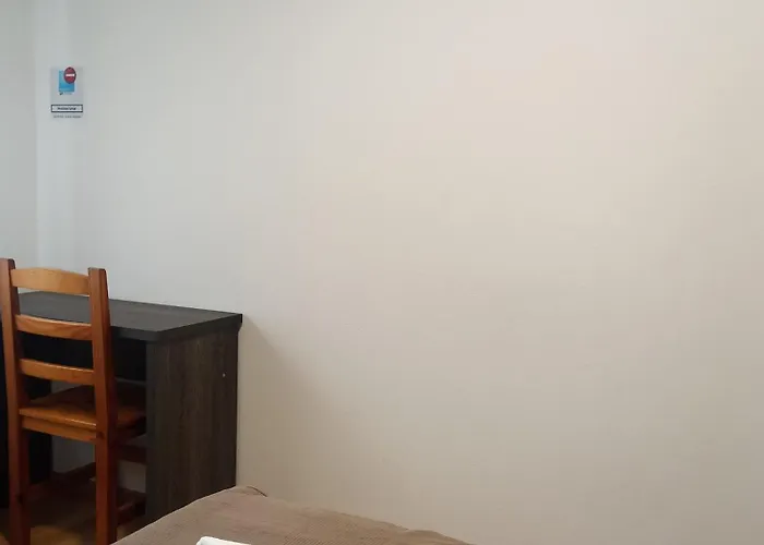 Km66 De Rei Gæstehus 3*