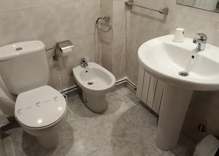 Km66 De Rei ゲストハウス 3*